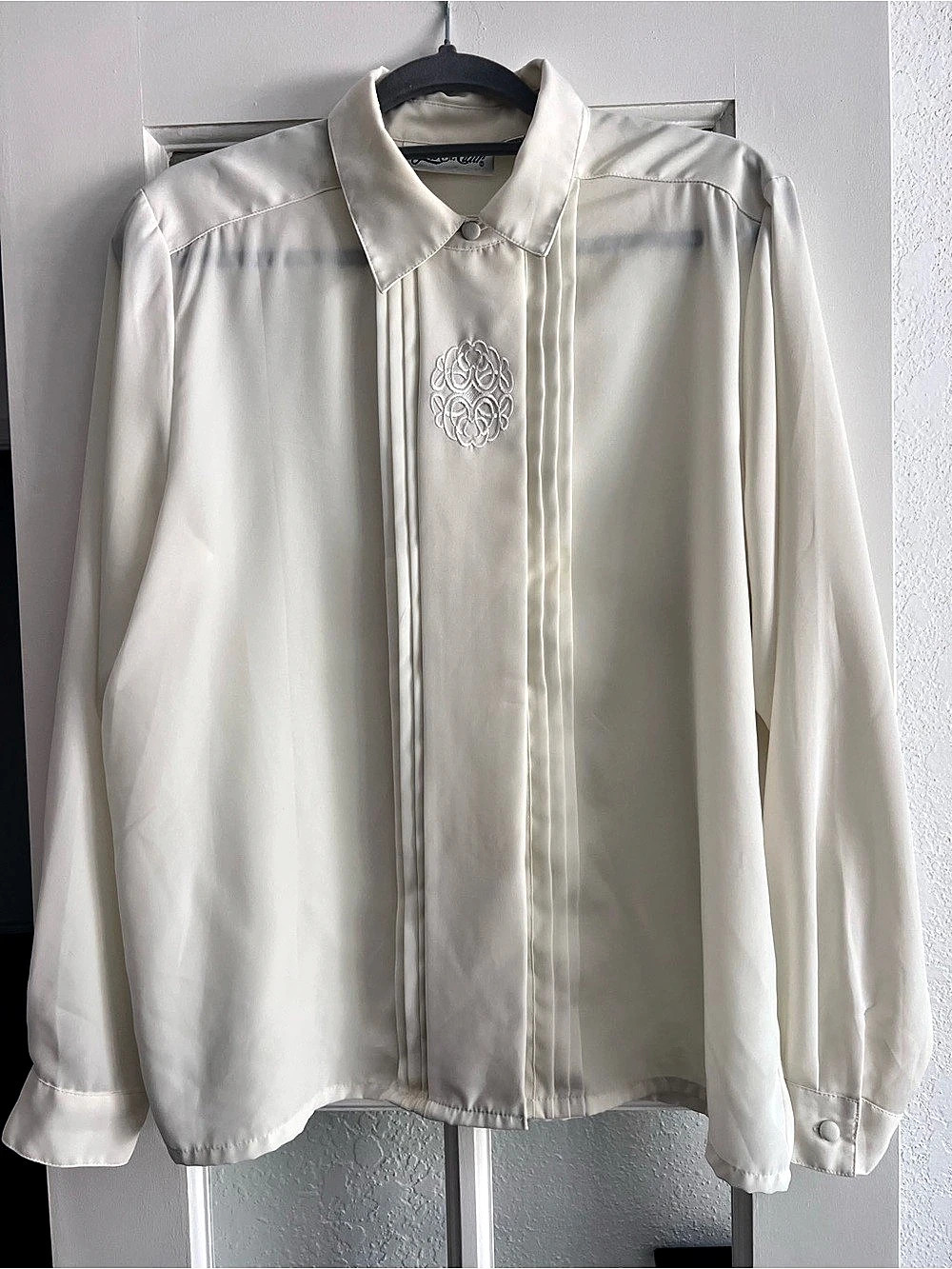 Vintage Yves Saint Clair Pleated Front Blouse in Cream Like New